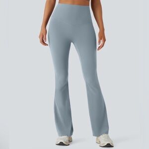 GAIAM Women’s Light Blue Yoga Pants